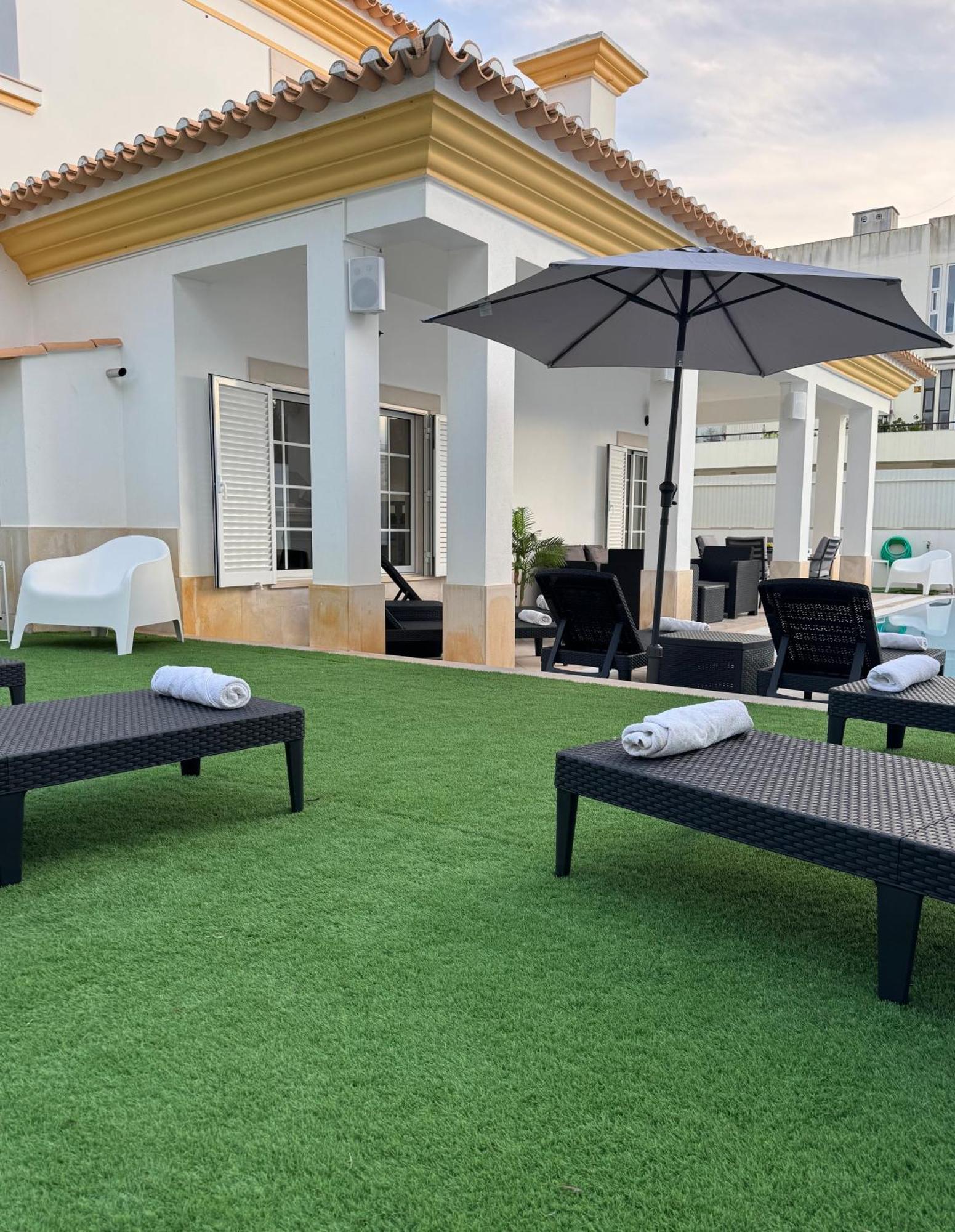 Villa Bonita Guesthouse Albufeira Old Town エクステリア 写真
