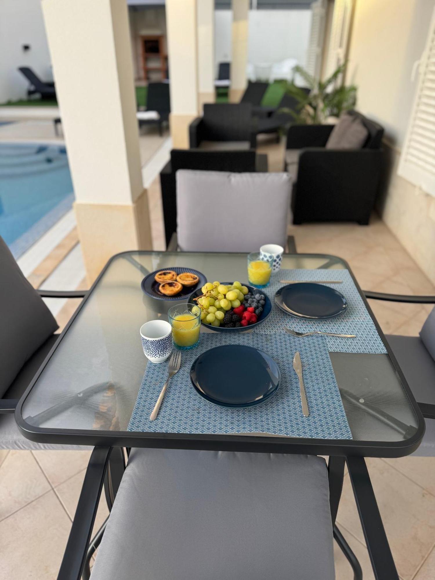 Villa Bonita Guesthouse Albufeira Old Town エクステリア 写真