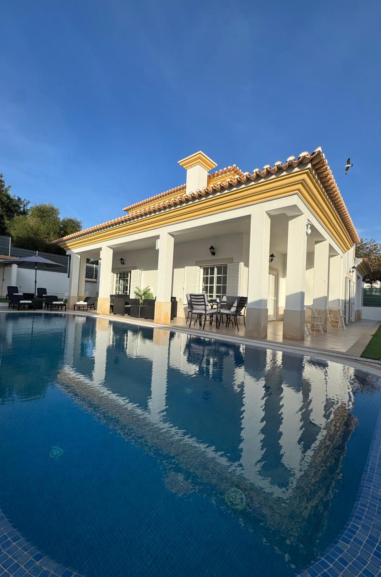 Villa Bonita Guesthouse Albufeira Old Town エクステリア 写真